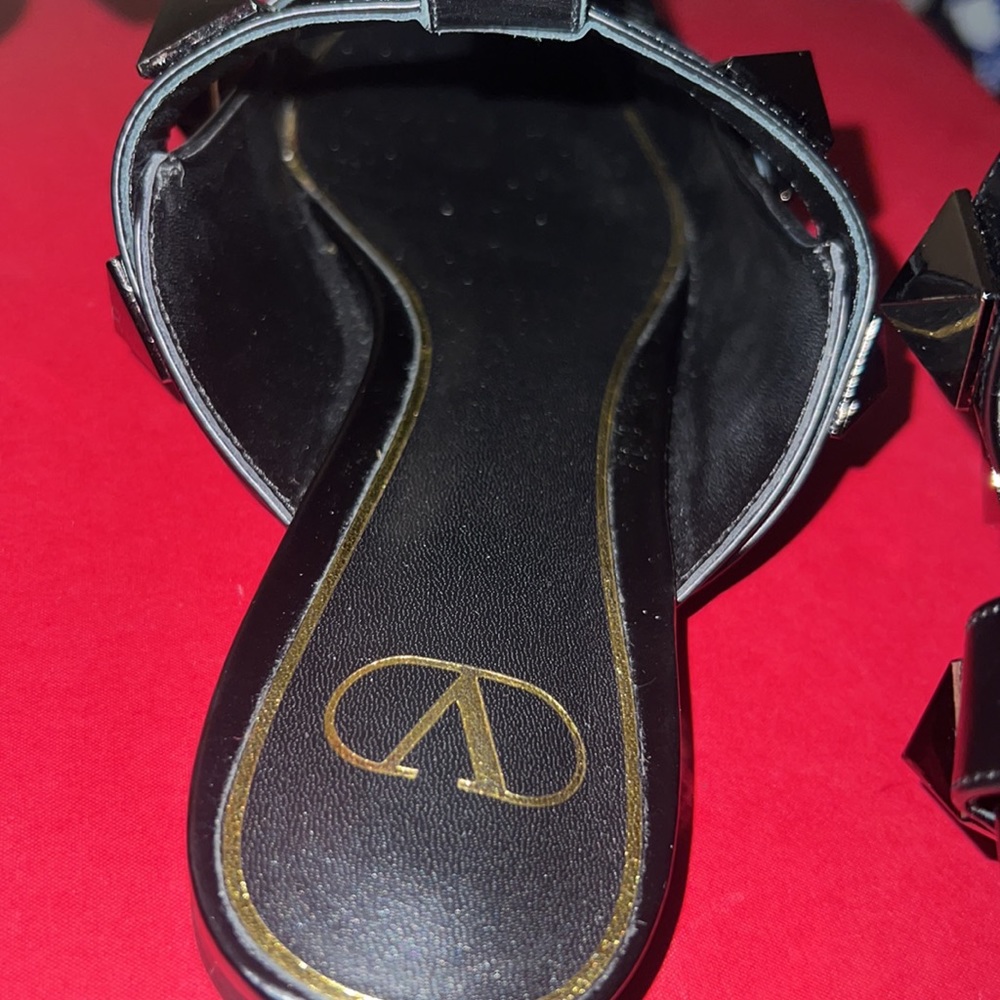 Valentino Black Leather Rockstud Ankle-Strap Pointed Flats - Picture 8 of 16